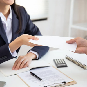 Employers must do more to help employees understand their payslip, CIPP payroll survey finds